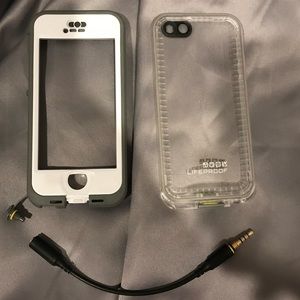 5 S iPhone Lifeproof Case